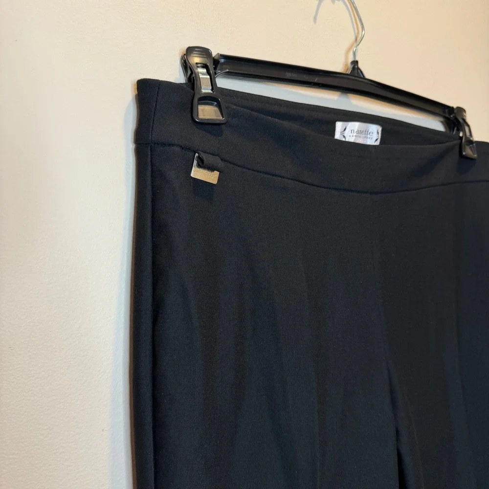 Nanette Lepore Black Tapered Leg Dress Pants Slacks Womens Size Large Career